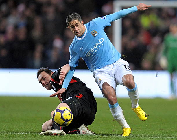 中场大将布 中场大将布