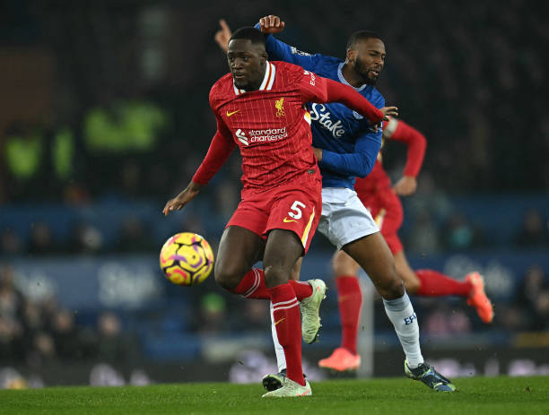 緊張刺激的 緊張刺激的