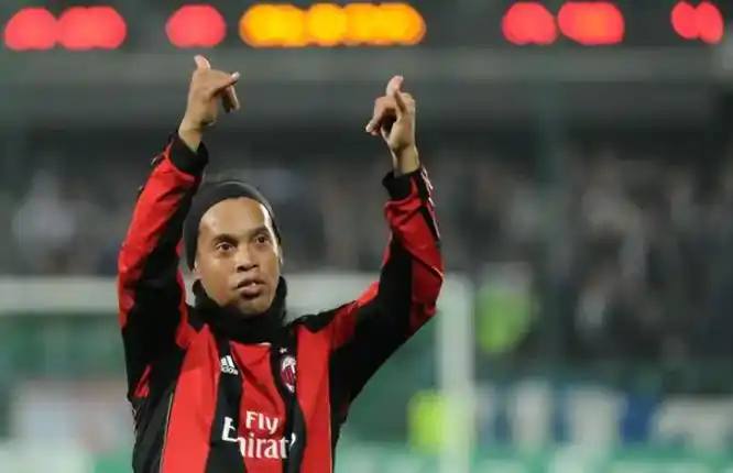 年首次获得 年首次获得